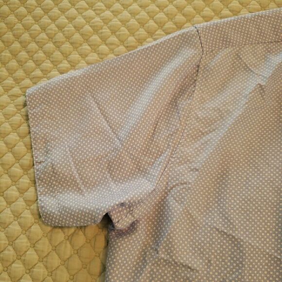 International Report Casual Shirt Mens Sz XL SLIM Short Sleeve Button Microfiber - Picture 14 of 16